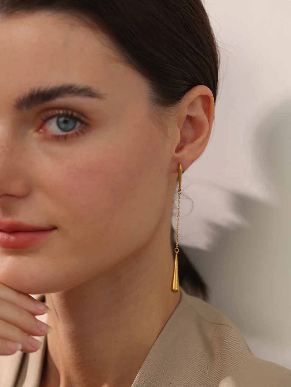 Seren Teardrop Chain Earrings