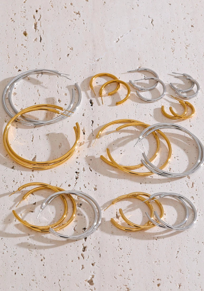 Noa Daily Hoop Earrings
