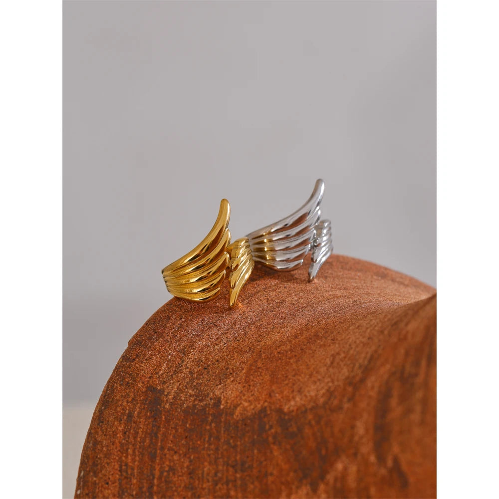 Cleo Ring