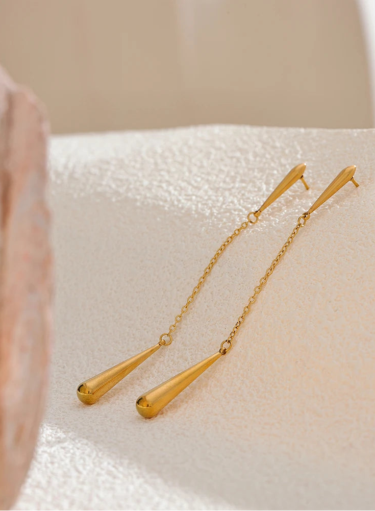 Seren Teardrop Chain Earrings