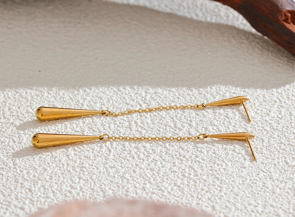 Seren Teardrop Chain Earrings