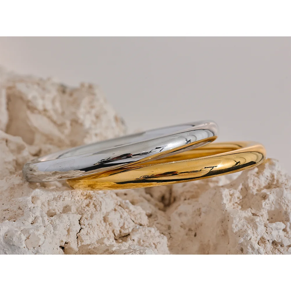 Elena Bracelet Bangle