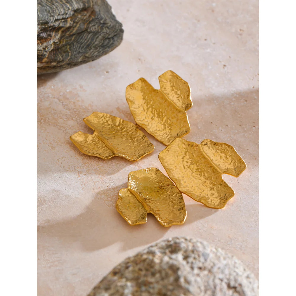 Mireya Hammer Geometric Drop Earrings